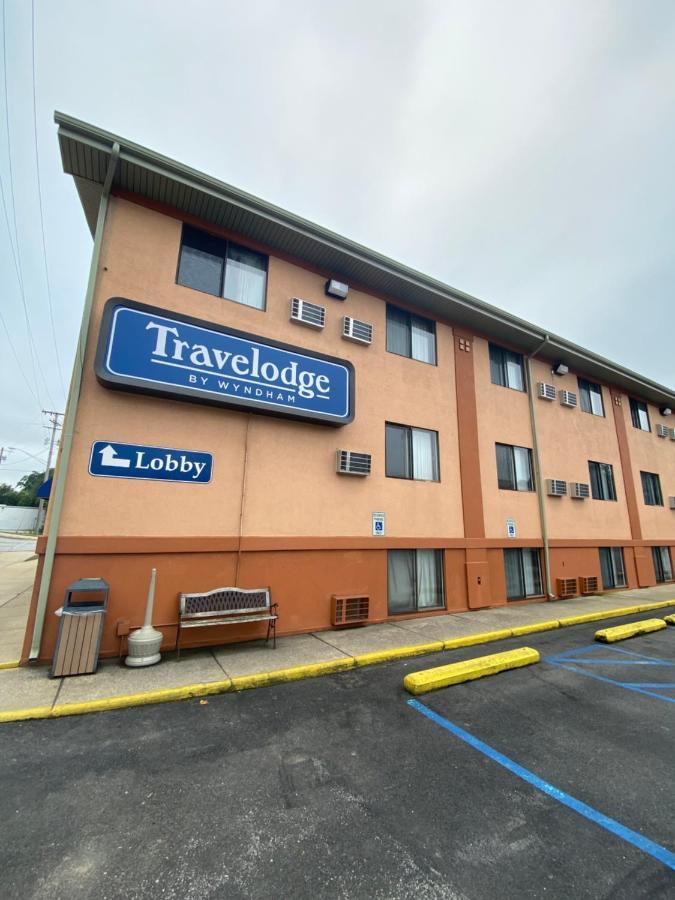 Travelodge By Wyndham La Porte/Michigan City Area Eksteriør billede