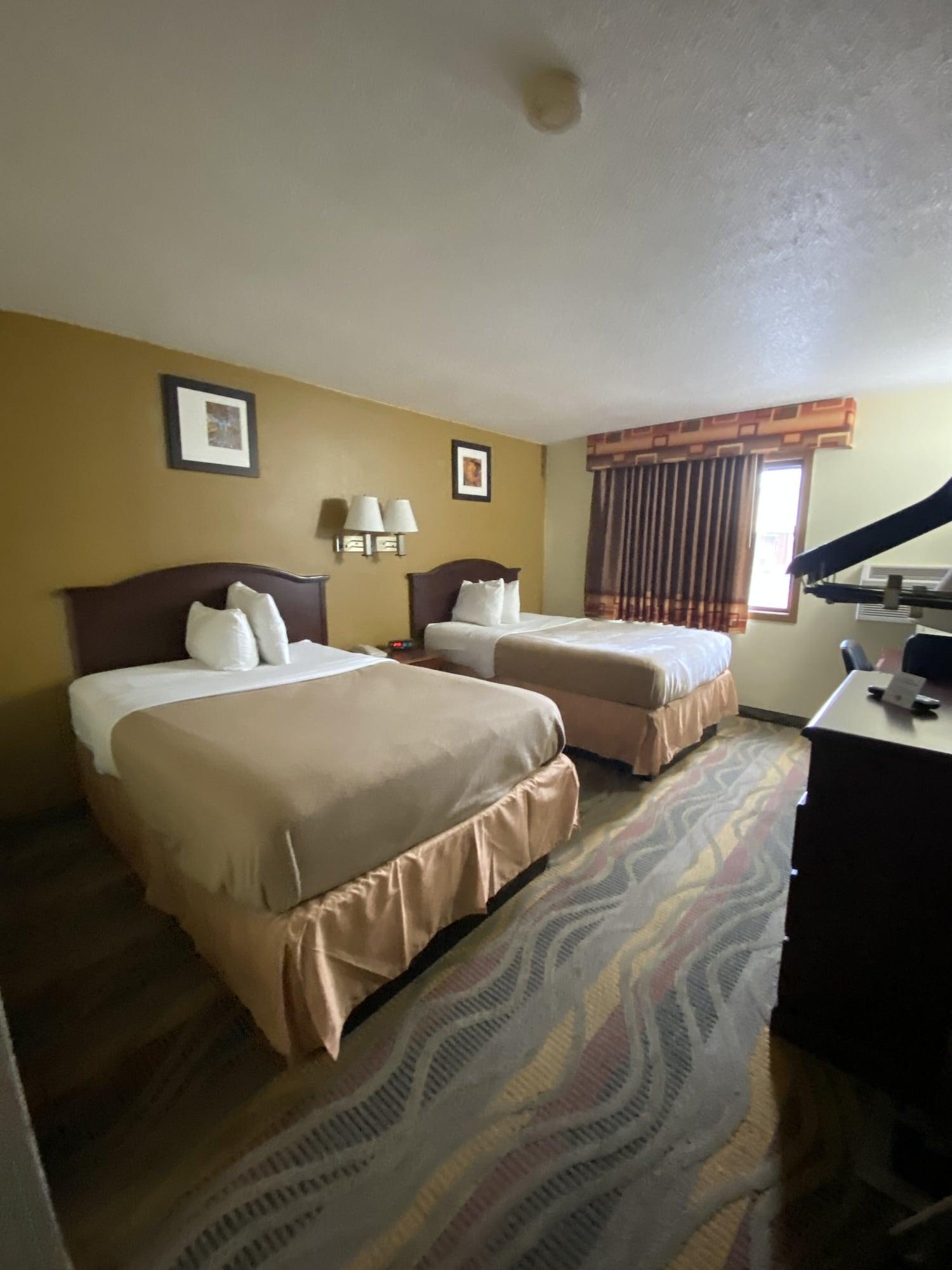 Travelodge By Wyndham La Porte/Michigan City Area Eksteriør billede